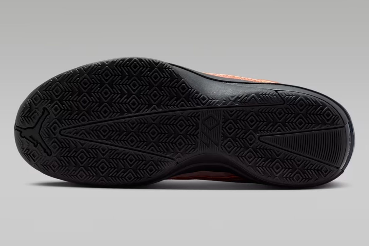 AIR JORDAN 40 PF ���� ���硼���� 40 PF ���硼���� ��IM8205-800�� �Х��� �Хå��� �� ���塼�� 2026/3/5