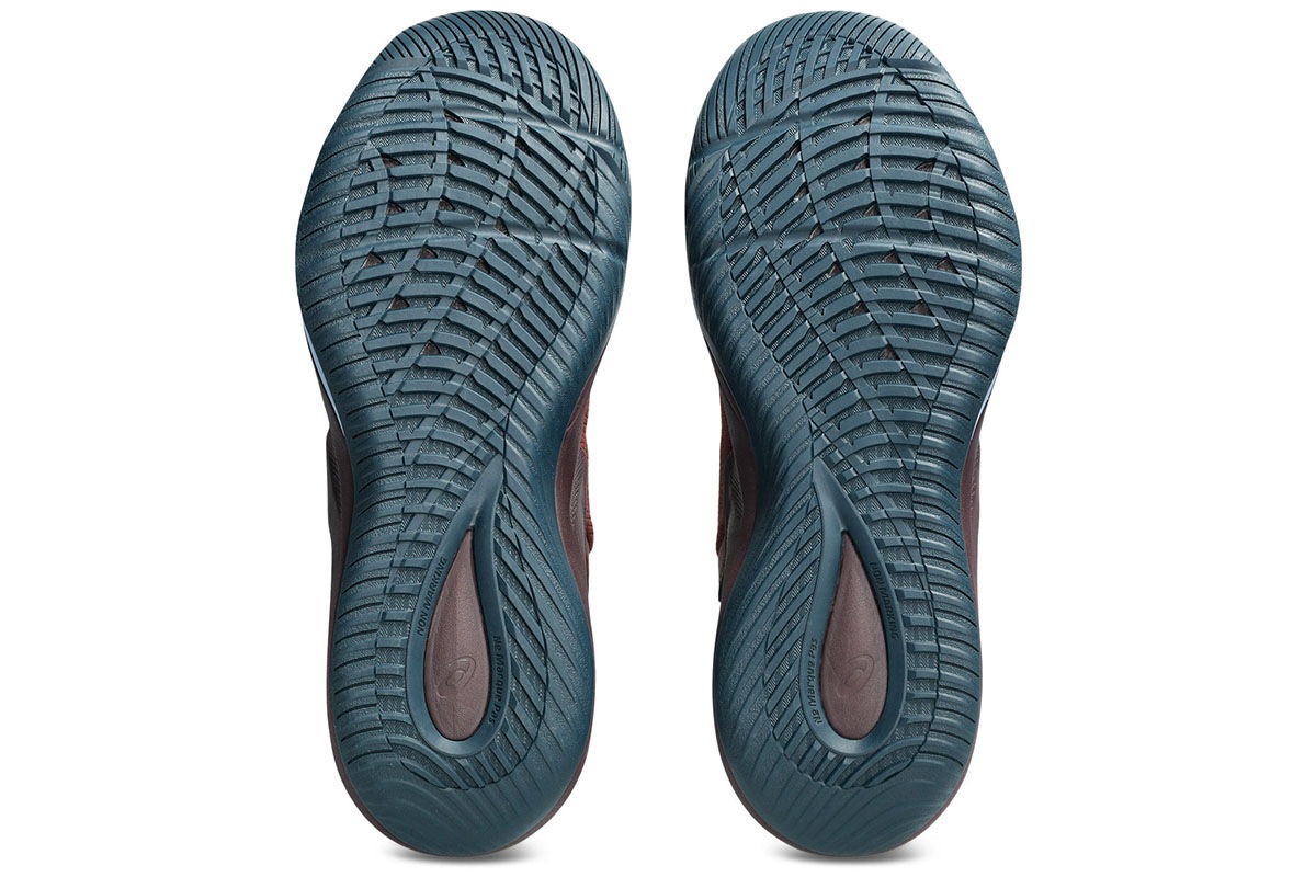 ɡʥ쥮顼˥饹 NOVA SURGE 3 Υ3 å 1061A048-201 Х Хå 塼  2025/10/16