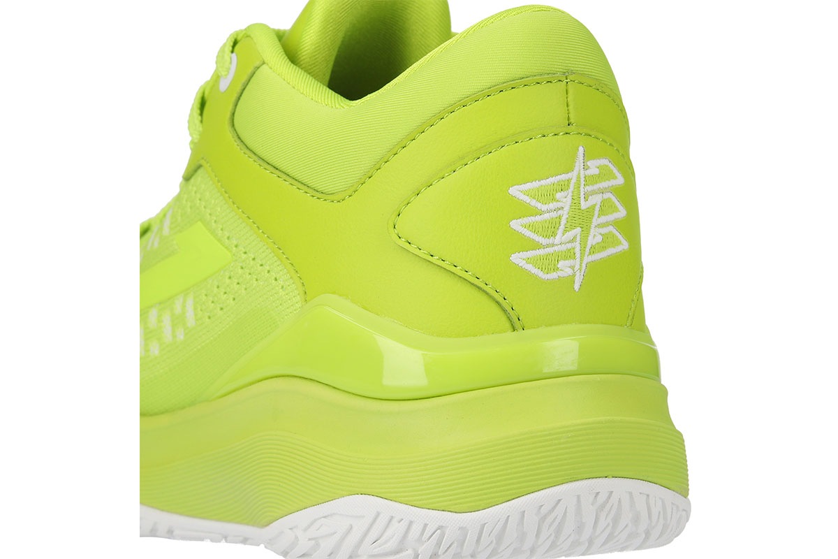 EGO BLAZE �����֥쥤�� �������� ��EZAL24UFW001�� �Х��� ���塼�� �Хå��� �� 2024/12/18