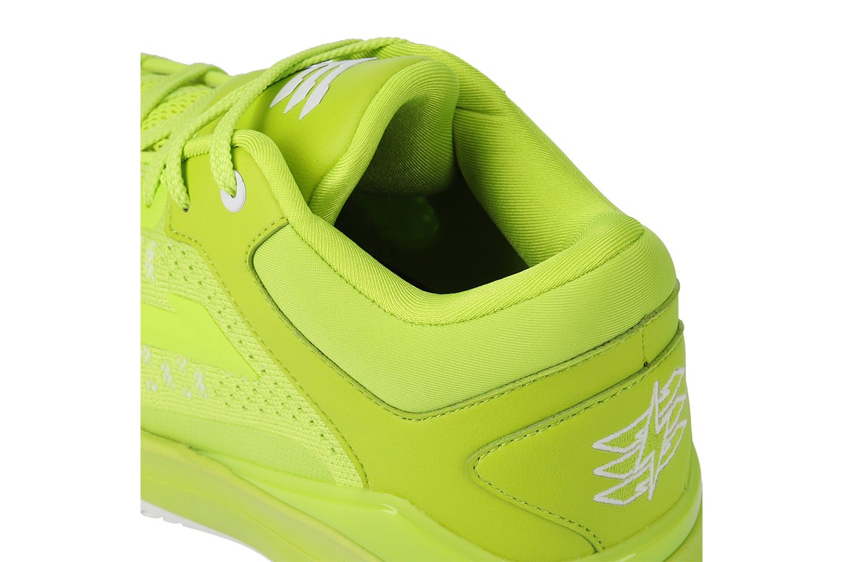 EGO BLAZE �����֥쥤�� �������� ��EZAL24UFW001�� �Х��� ���塼�� �Хå��� �� 2024/12/18