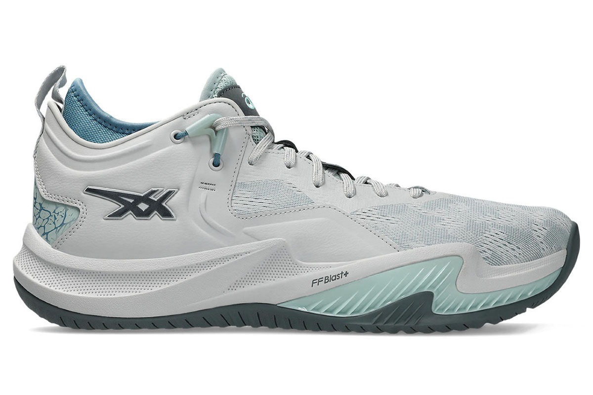 《30%OFF》 スタンダード（レギュラー）ラスト NOVA SURGE LOW 2ノヴァサージ2ロー アシックス 【1061A051-020】 バスケ バッシュ シューズ 靴 2026/3/12【返品・交換不可】