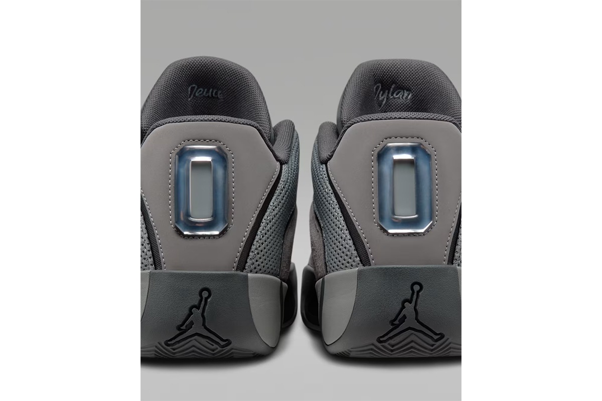 TATUM 4 PF  �ƥ����� 4 PF ���������󡦥ƥ����� ���硼���� ��HQ4613-002�� �Х��� �Хå��� ���塼�� �� 2025/11/21