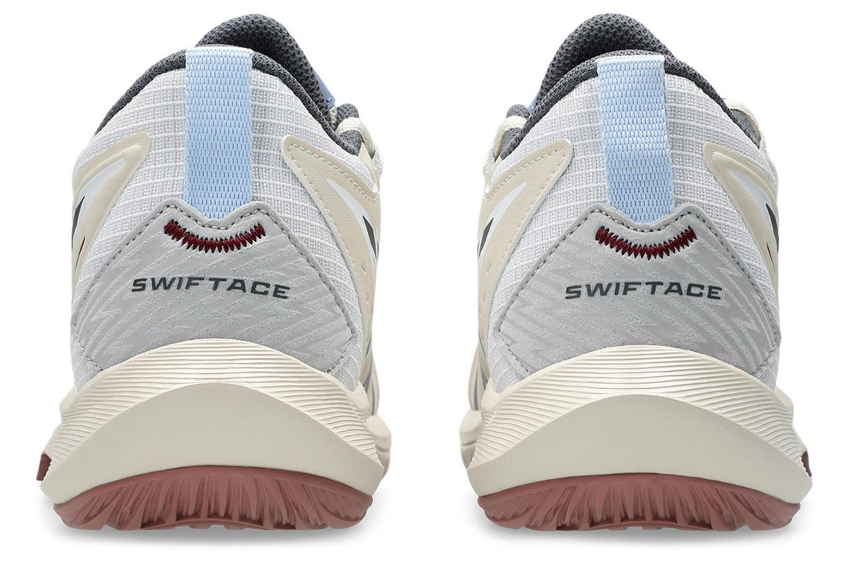 スタンダード（レギュラー）ラスト 【キッズ ジュニア】 SWIFTACE GS スウィフトエースGS アシックス 【1064A022-250】 バスケ バッシュ シューズ 靴 2026/8/20