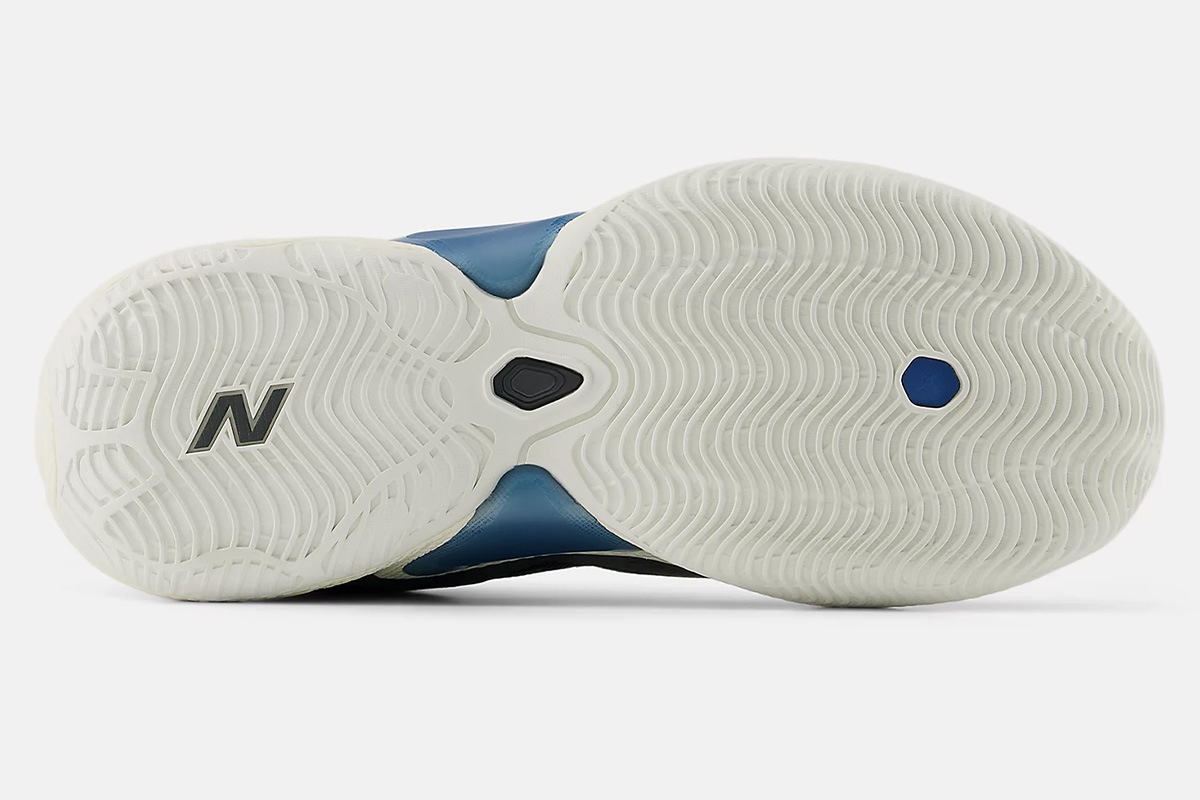 Fresh Foam BB V3 �˥塼�Х�� ��BBFRSSH3�� �Х��� �Хå��� ���塼�� �� 2025/11/20