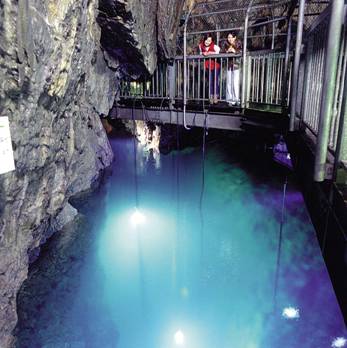 龍泉洞の水　2Lx12本　【産直】　