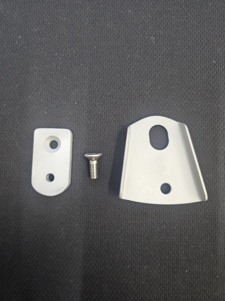 CB250N CB400N Tアルフィン サイドカバー 取り付けステー 右側のみ M8