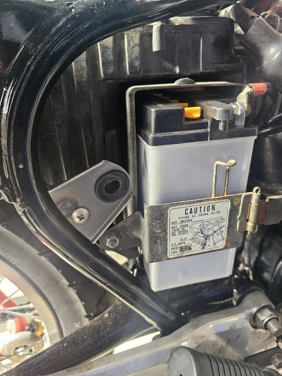 CB250N CB400N T����ե��󡡥����ɥ��С�������դ����ơ�����¦�Τߡ�M8������