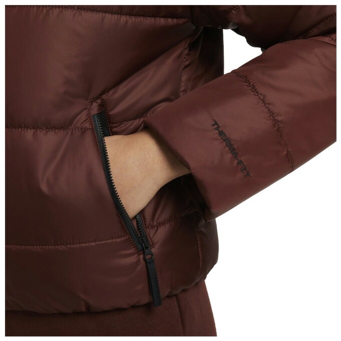 NIKE（ナイキ）Therma-FIT レペル ウィメンズ フーデッド ジャケット