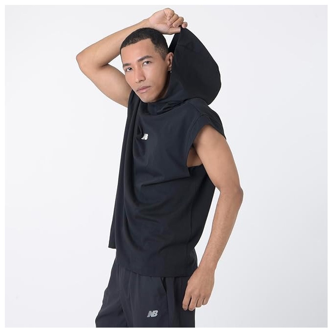 New Balance（ニューバランス）スリーブレスライトウェイトフーディ