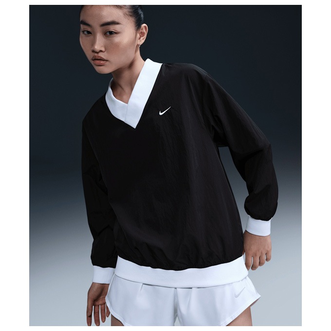NIKE（ナイキ）ウィメンズ ルーズ UV ウーブン ロングスリーブ Vネック
