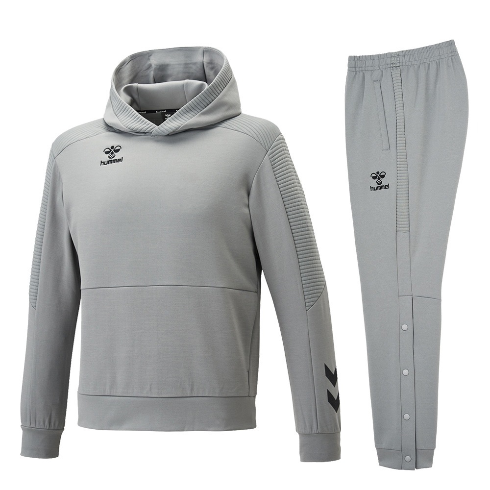 XO4サイズのみ】hummel（ヒュンメル）スウェットジップアップ
