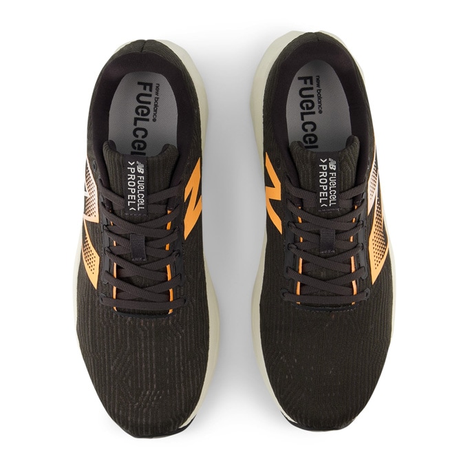 New Balance（ニューバランス）FuelCell Propel v5（MFCPRCB5D