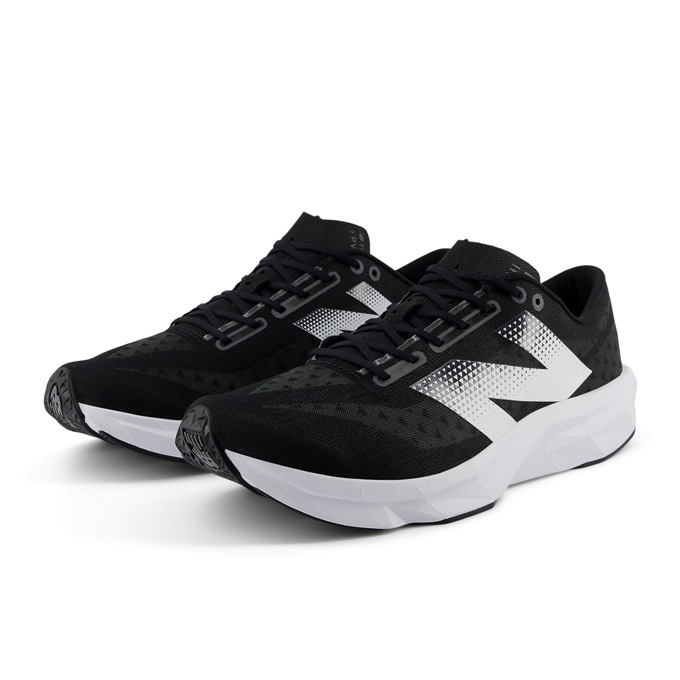 New Balance（ニューバランス）FuelCell Pvlse v1（MFCNPCBD
