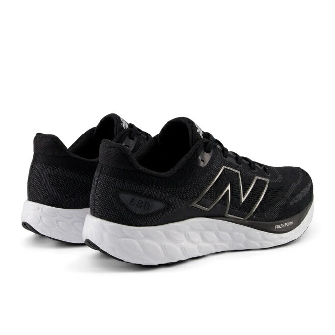 New Balance（ニューバランス）Fresh Foam 680 v8 フレッシュフォーム