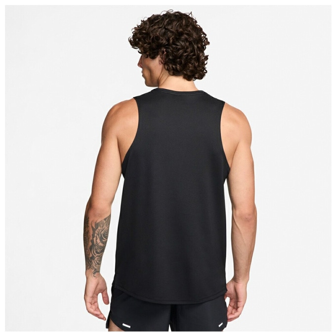 たなか　Nike ナイキ　ランニング　 タンクトップ 2枚　М dv9322-100_02.jpg