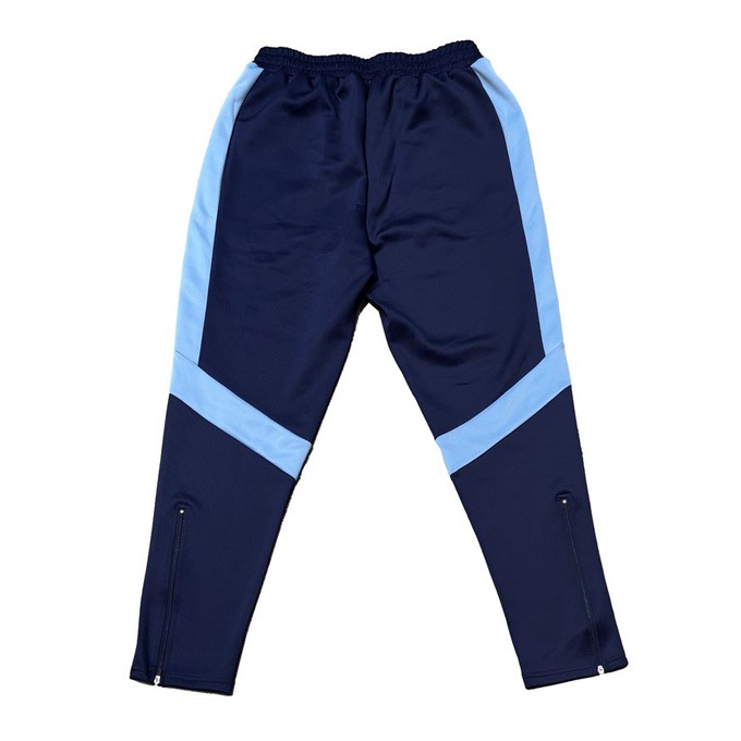 ボス【soccerjunky】新品 XL 2025年1月発売ジャージセット ボス様専用【soccerjunky】新品 XL 2025年1月発売ジャージセット
