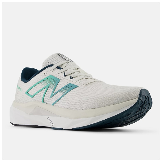 New Balance（ニューバランス）FuelCell Propel v5（MFCPR1K4D