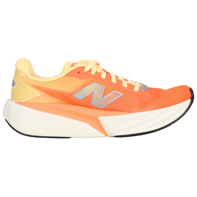 New Balance（ニューバランス）FuelCell Rebel v5（WFCX92IB