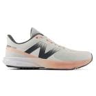 New Balance�ʥ˥塼�Х�󥹡�DynaSoft Flash v7 �����ʥ��ե� �ե�å��� ��7��WFLSH4MMB�˥��˥󥰥��塼�� �ޥ饽�� ���祮�� ���ݡ��� �ȥ졼�˥� �� ���ˡ����� B���� ������ ��ǥ�����