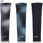 OAKLEY�ʥ������꡼��Striking Arm Cover FA26.0 1�������FOS902542����� �١����ܡ��� ���ݡ��� �ȥ졼�˥� ���ݡ����� �����६���� �����५�С� �۴�®�� ���Ƥ��к� ������