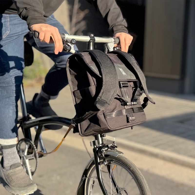 VERSATILE BACKPACK 2.0 | CHROME | Mizutani Bicycle Online Store