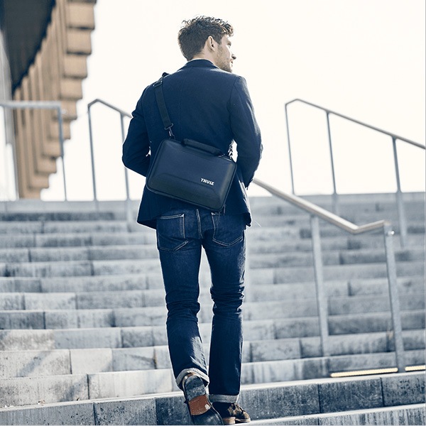 MacBook Pro 14 13 MacBook Air 13 б ꡼ å  ȥå THULE Gauntlet 14  TGAE2358̵ʲ츩ˡ