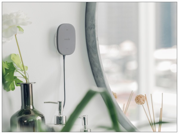 moshi SnapTo Wireless Charger�ں߸˸¤꽪λ��