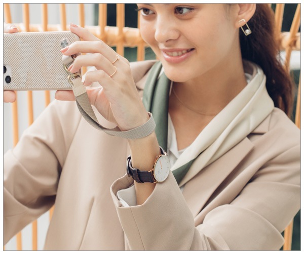 moshi Wristlet Strap