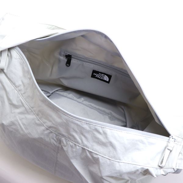 �� �Ρ����ե����� ���������Хå� ��ǥ����� ��� �����ޥ������å� THE NORTH FACE URBAN BIG SHOULDER BAG �ۥ磻�ȥ���� NN2PQ15C WHS <br>������̵���� <br>