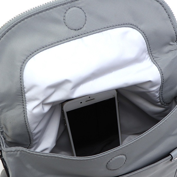 �ޡ������������֥� ���������Хå� Marc Jacobs M0012909 034