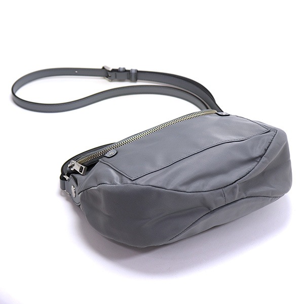 �ޡ������������֥� ���������Хå� Marc Jacobs M0012909 034