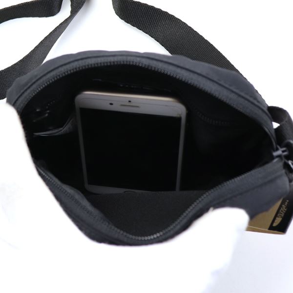 �� �Ρ����ե����� ���������Хå� �ޥ������å� ��ǥ����� ��� THE NORTH FACE NN2PQ66A BLK 