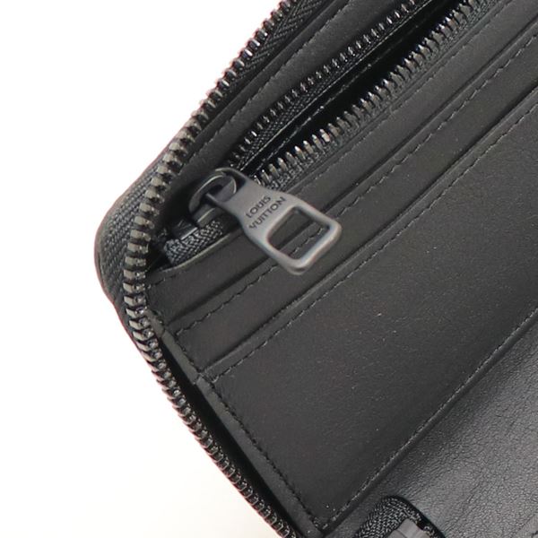 ���եȥ�åԥ�̵�� �����ȥ� Ĺ���� ��� LOUIS VUITTON Wallet �饦��ɥե����ʡ� ���åԡ�������åȡ�������ƥ����� �֥�å� M69047