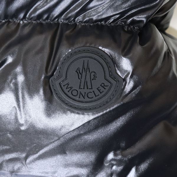 ��󥯥졼�� �����󥸥㥱�å� ��ǥ����� MONCLER �������� �֥�å� 1A000 22 68950 999