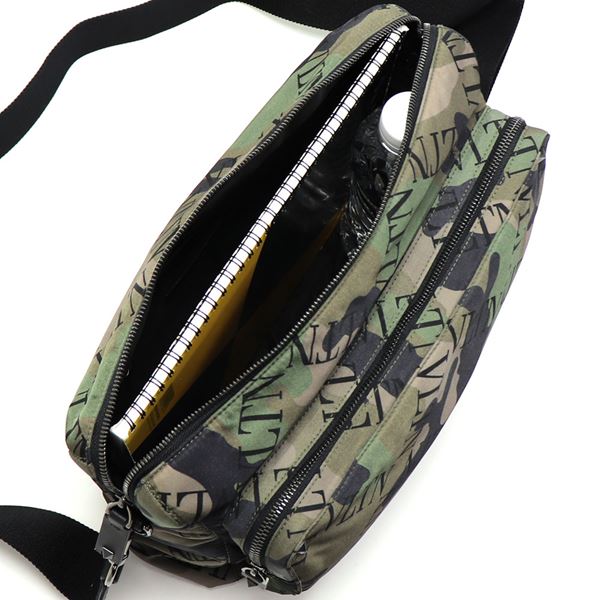 ƥ Хå  VALENTINO ե RY0B0722 LPE Y28