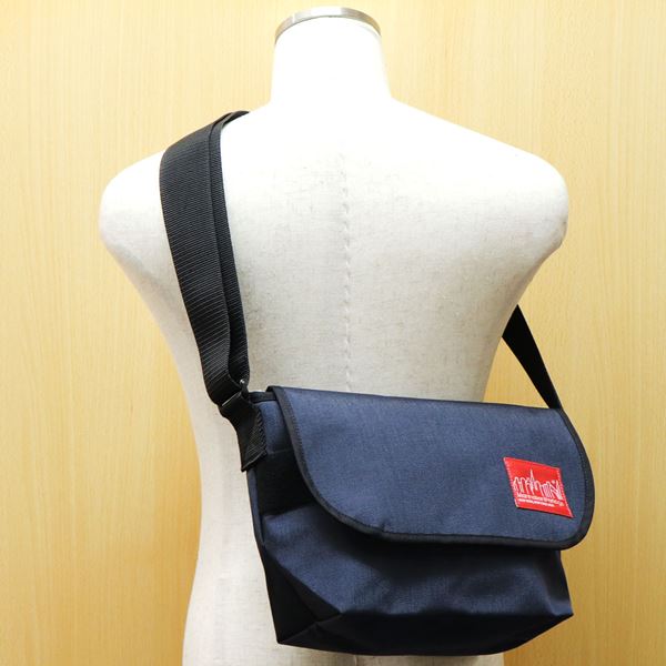 �ޥ�ϥå���ݡ��ơ��� ��å��󥸥㡼�Хå� ��� ��ǥ����� Manhattan Portage ���������Хå� 1605JR DARKNAVY 