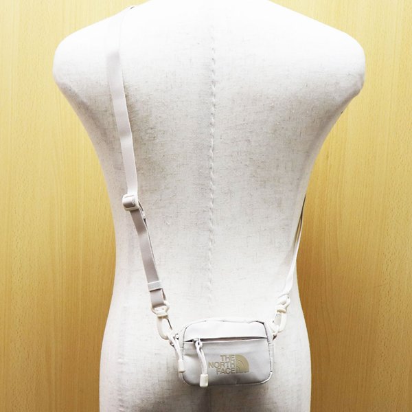 �Ρ����ե����� �ߥ˥��������Хå� ��� ��ǥ����� THE NORTH FACE  ���������ݡ��� ���꡼�� NN2PQ69K CRE 