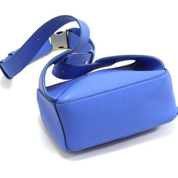 ������ �ܥǥ��Хå� ��� ��ǥ����� LOEWE ���������Хå� �֥롼 B510U89X02 5695 