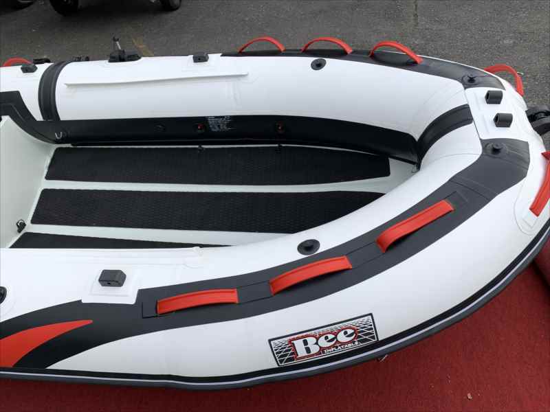 beeボート ゴムボート トーハツ6馬力 船検付き