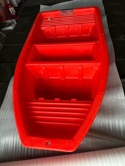 EPSカスタムボート BSB ポリボートシリーズ・220U/32kg・イケス生簀付、旧カラー