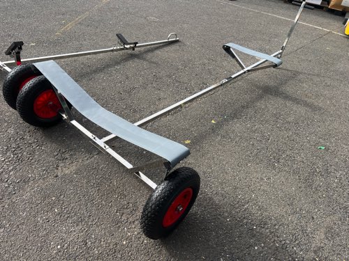 コンパクトな組立・ハンドランチャー（運搬用台車）2モデル・ハンド