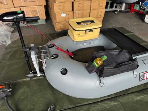 エレキ搭載でも最軽量・最小モデル/BEE PF120E パワーフローター