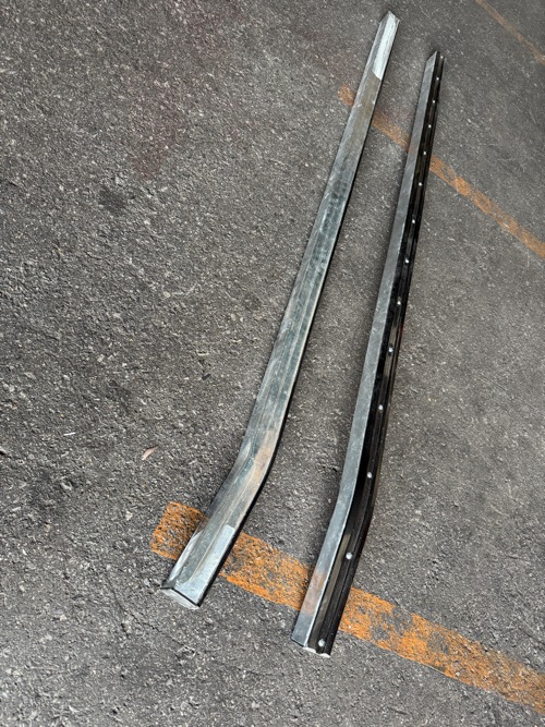 �ȹߤ������Ǥ����ܡ��ȥȥ졼�顼�ѡ����饤�ɥ졼��ñ�ʡ���Ĺ 2000mm ��1�ܤβ��ʡ�