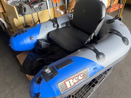 ���庸��ȴ���ΰ�������100kg���б�����ä���;͵�Ǥ���̾��ե���������BEE146�ץ饹�������顼/���եܥǥ���