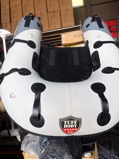 ���庸��ȴ���ΰ�������100kg���б�����ä���;͵�Ǥ���̾��ե���������BEE146�ץ饹�������顼/���եܥǥ���