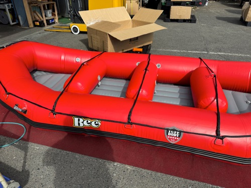 BEE 380BA /��162cm��TUFF BODY/�Х����å׷��������쥤�䡼���͡�¨Ǽ