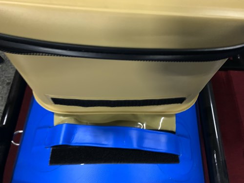̵�������ä������塼�֤˥����顼��BEE ������Хå���40cm��
