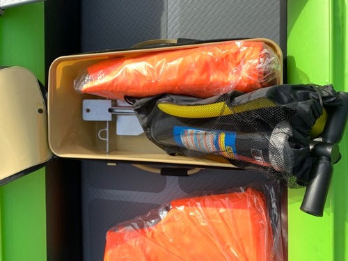 ���Ƥޤ������ʲ��˼�Ǽ�������ɿ塪BEE�����ȥХå���65cm