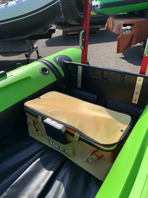 ���Ƥޤ������ʲ��˼�Ǽ�������ɿ塪BEE�����ȥХå���65cm
