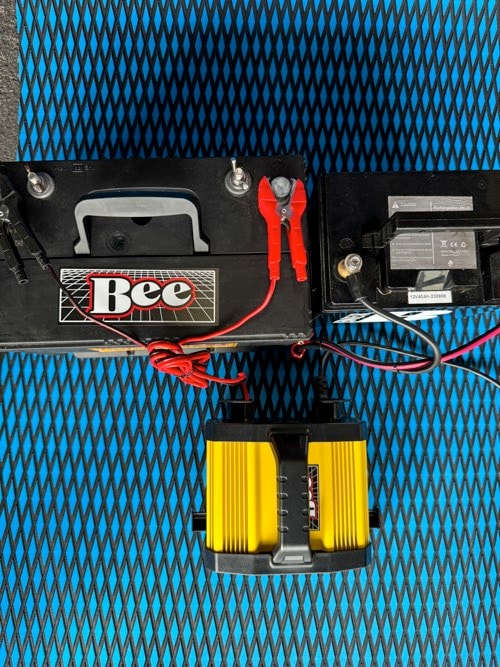 ENERBee ��12V-40Ah�䥹�ޡ��ȥ��ץ���¡��IP67 �ɿ���͡�3ǯ�ݾڡ��������Хåƥ꡼12V��ǥ�